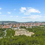 Front In * Srima