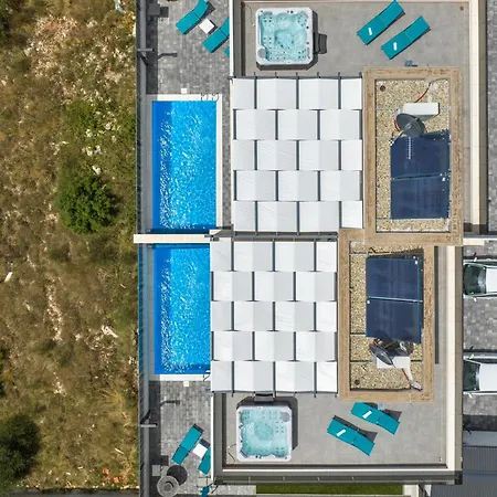 Vikendica Gorgeous In