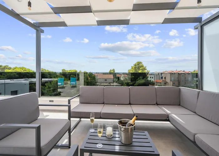 Dom wakacyjny Gorgeous In Srima